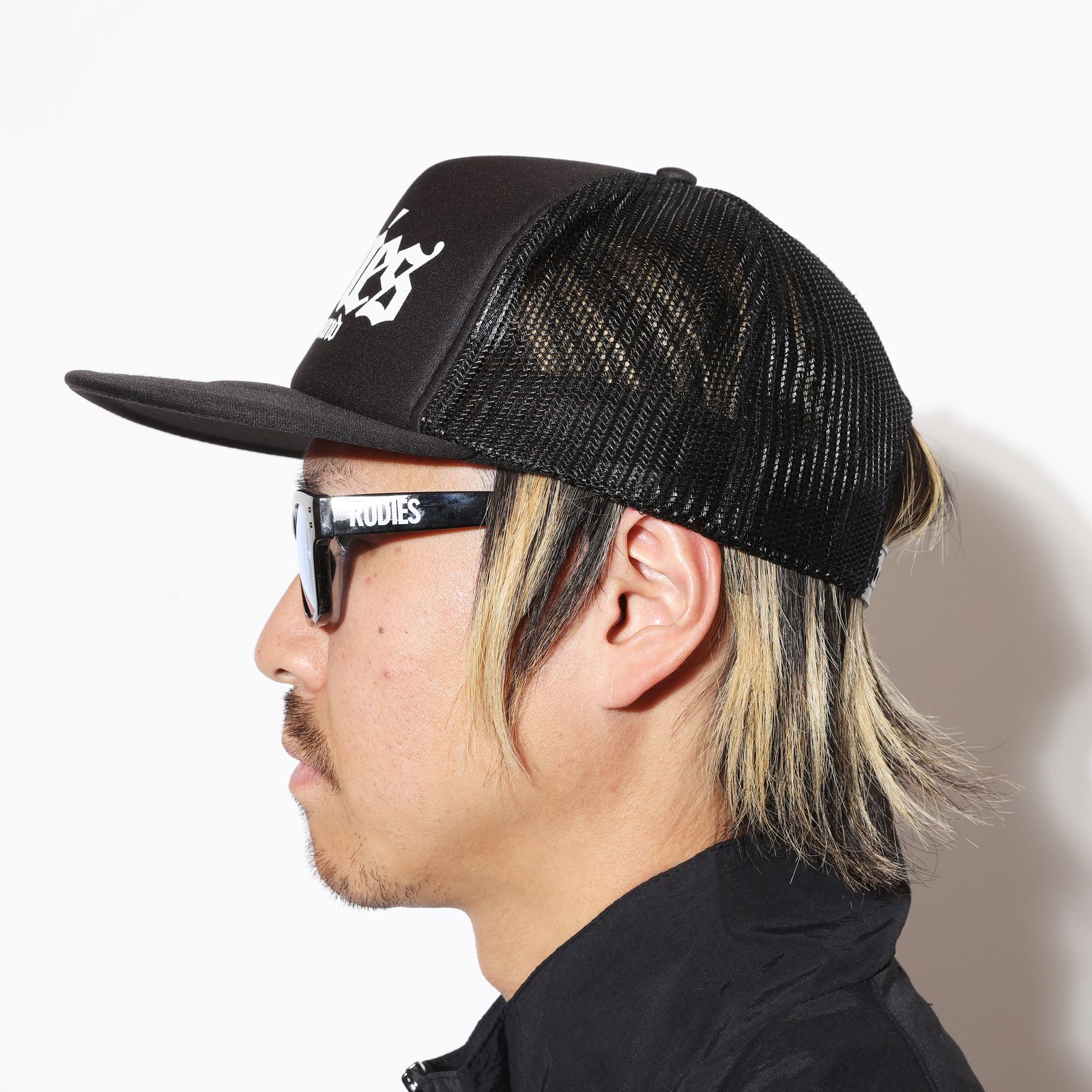 PHAT SUNGLASSES 01