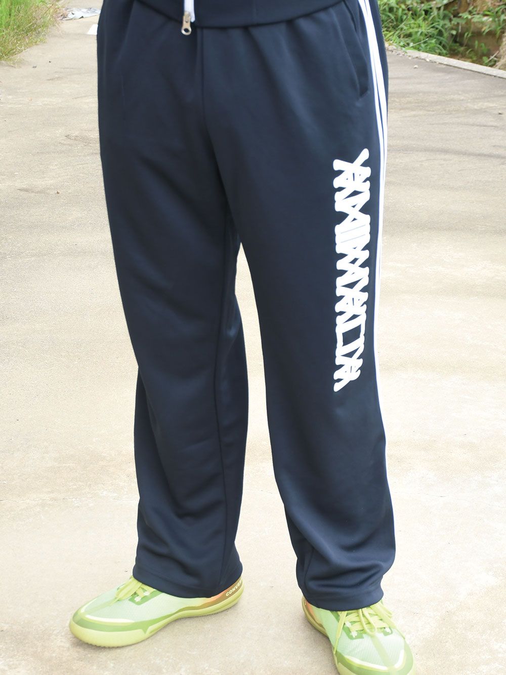 TRACK-PANTS
