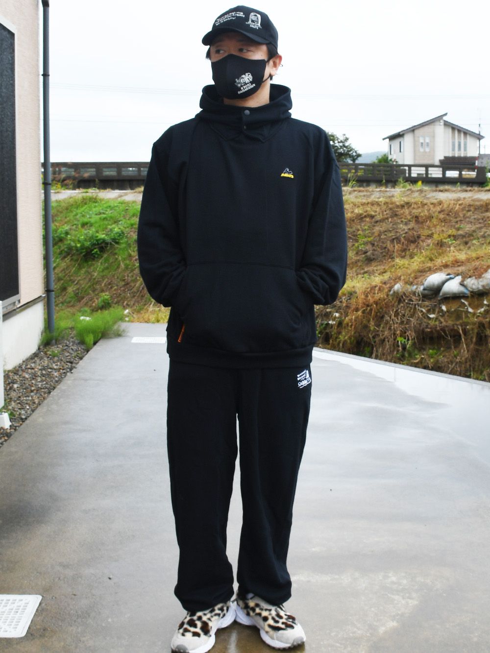 AFTER HOOD-HOODIE