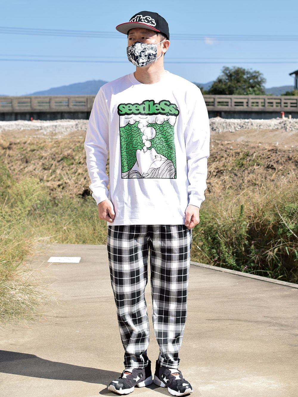smokinggirl2020 LS tee