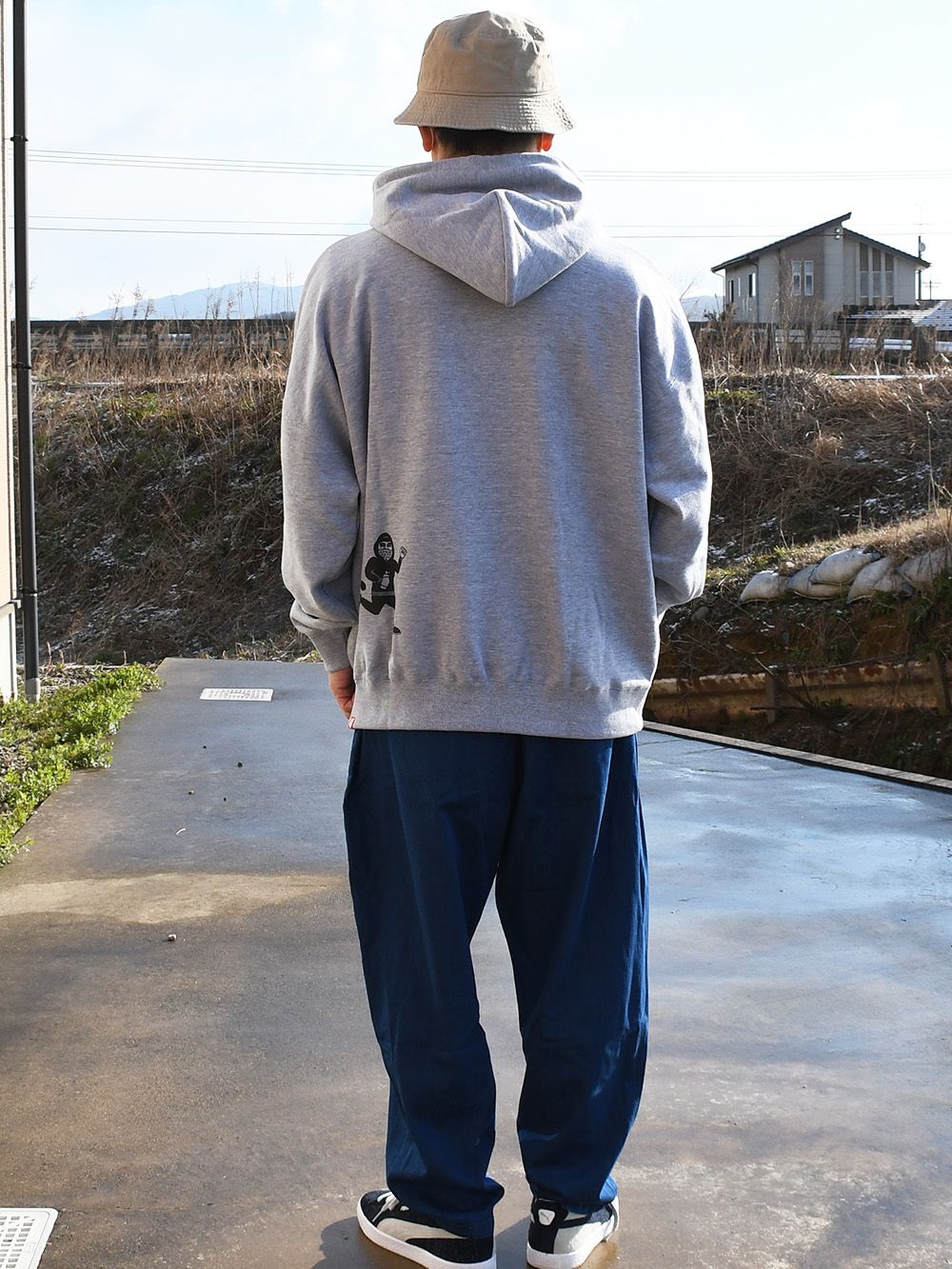 バスBIGパーカ