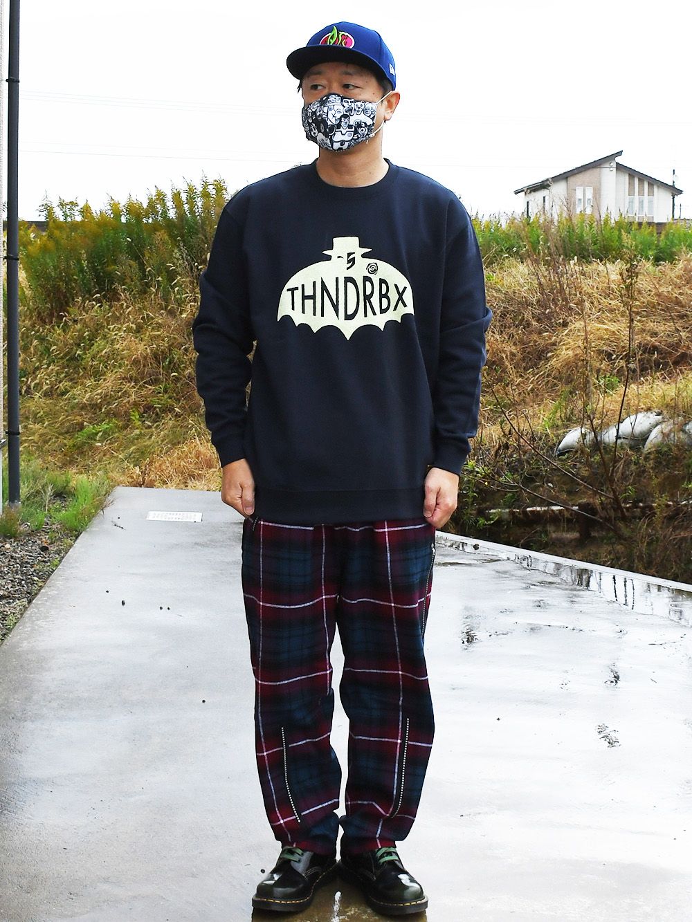 HERO OF MTR-SWEAT