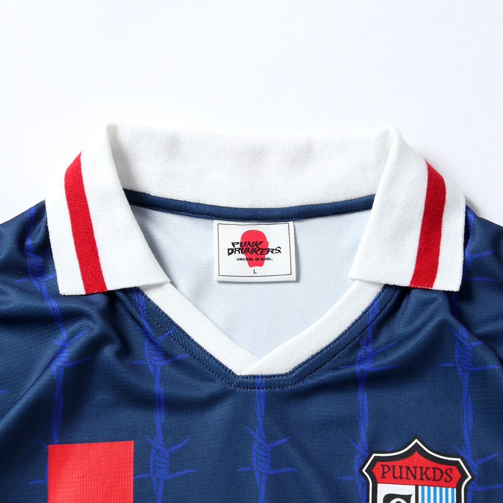 退場サッカーシャツ