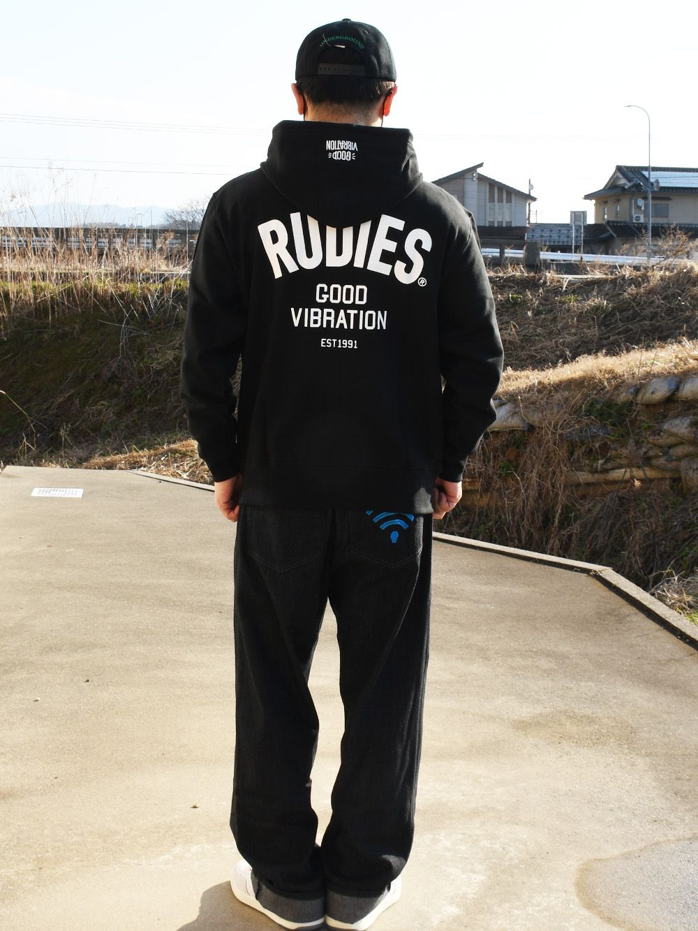 THICK PHAT ZIP HOOD-SWEAT