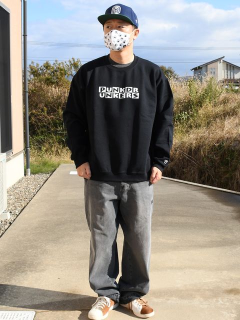 オールドメディア上等なレトロなグラフィックが可愛すぎる。