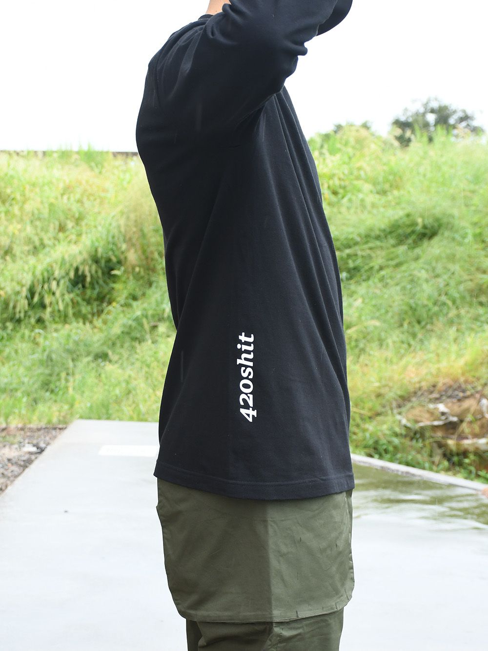 tiny message on yur shoulder LS tee