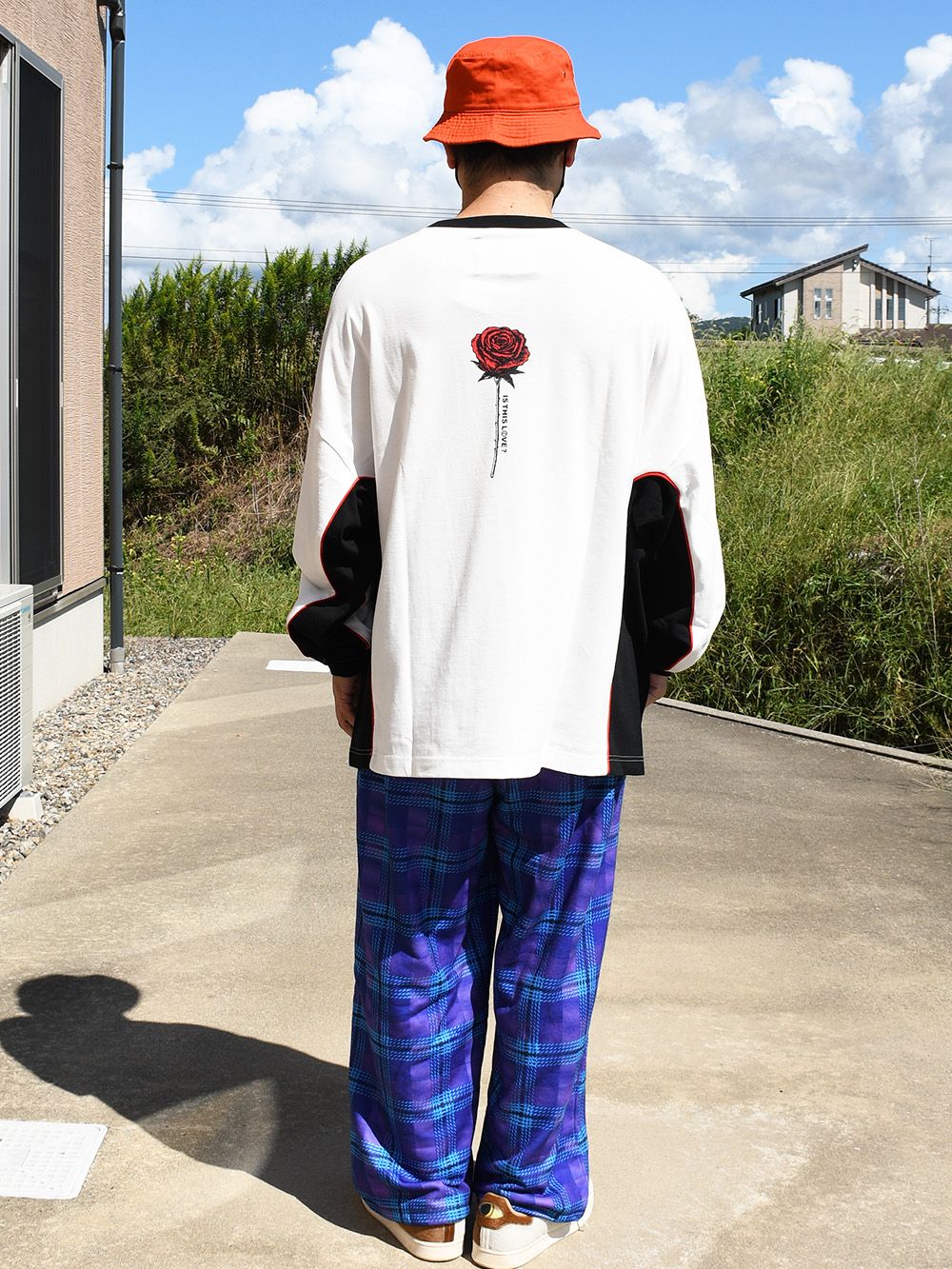 LOVE LONG-SLEEVE