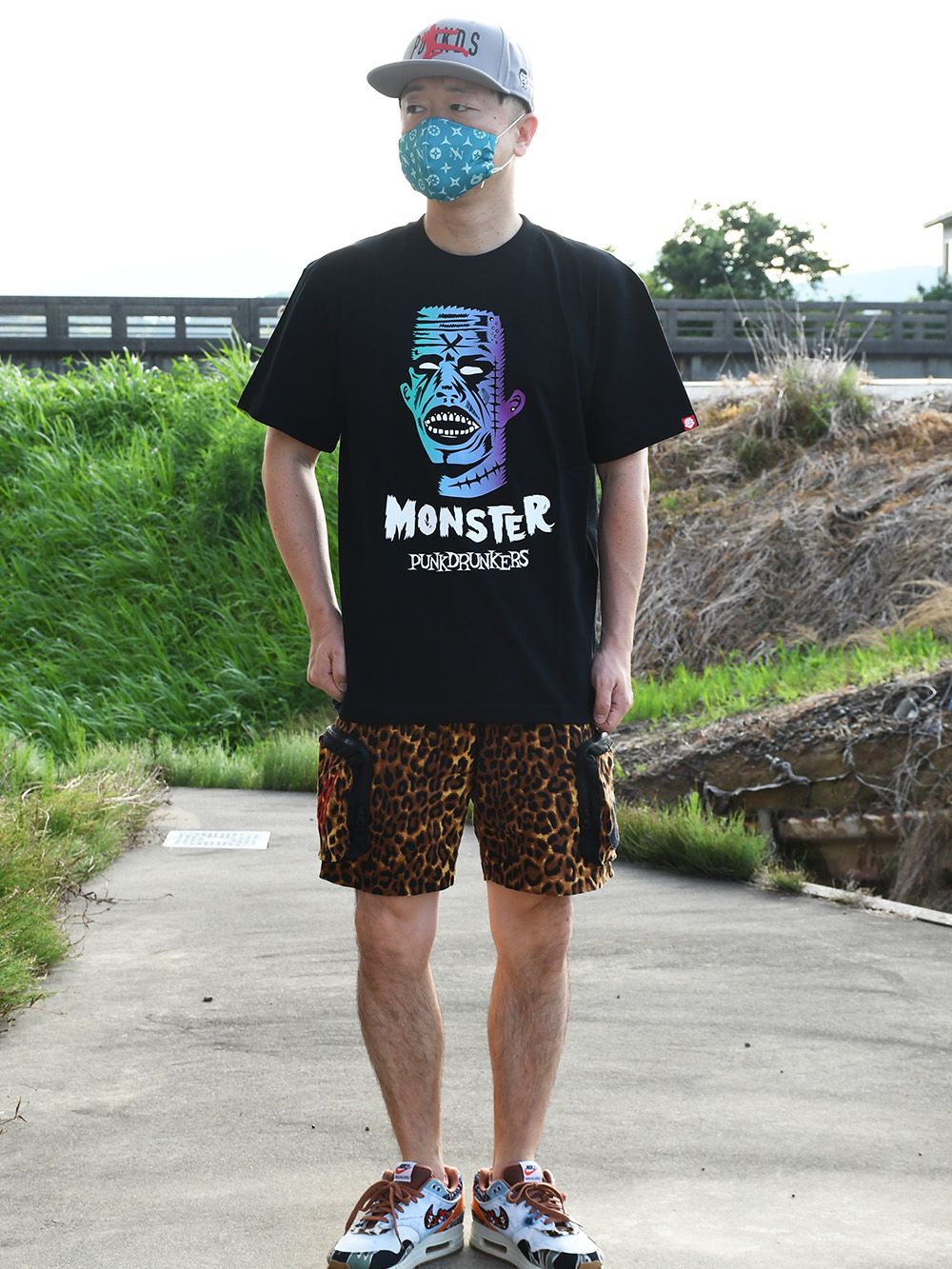 MONSTER.TEE
