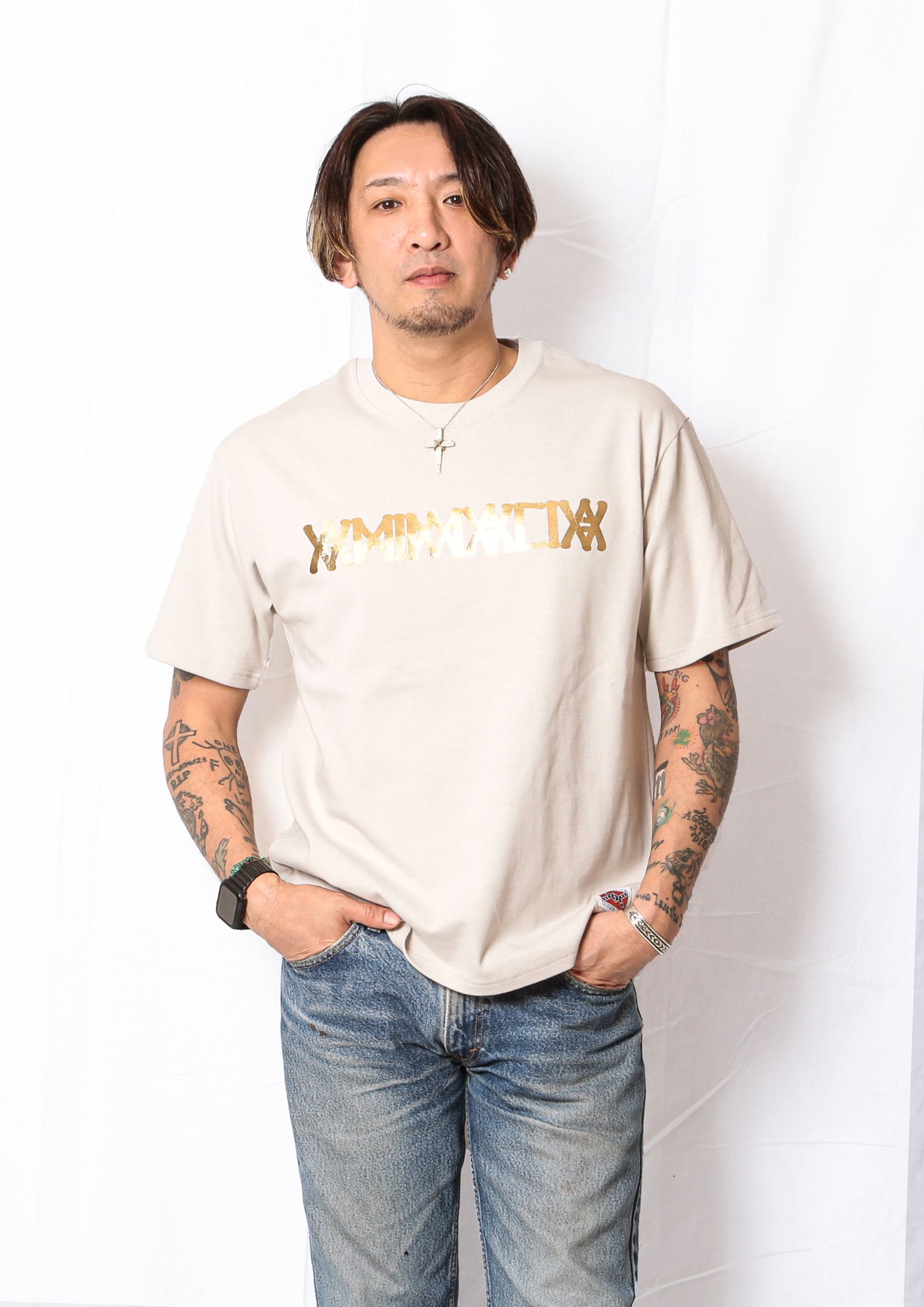 HEAVY S/S TEE-FOIL PRINT LOGO