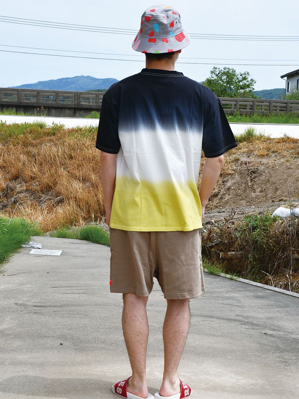 HOMETOWN outline space dye