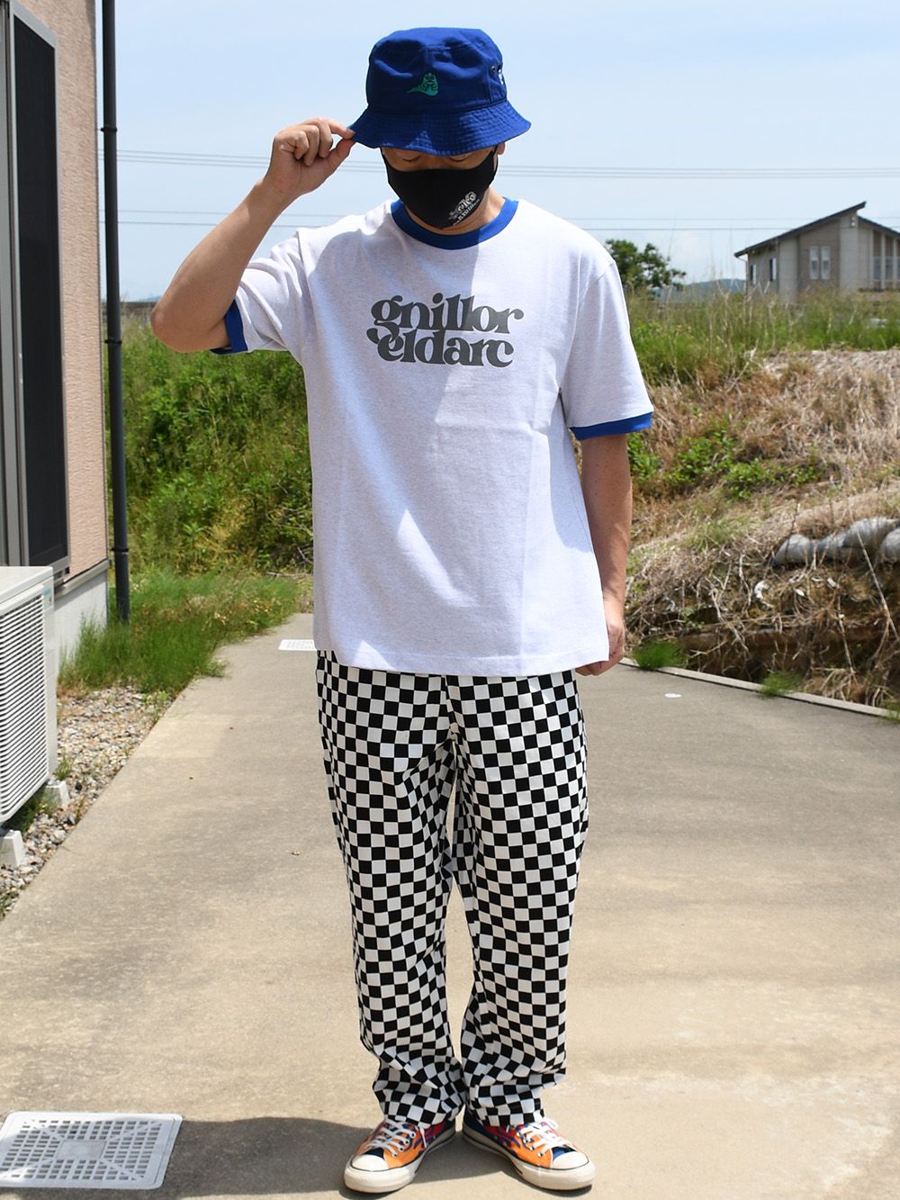 REVERSE LOGO RINGER-TEE
