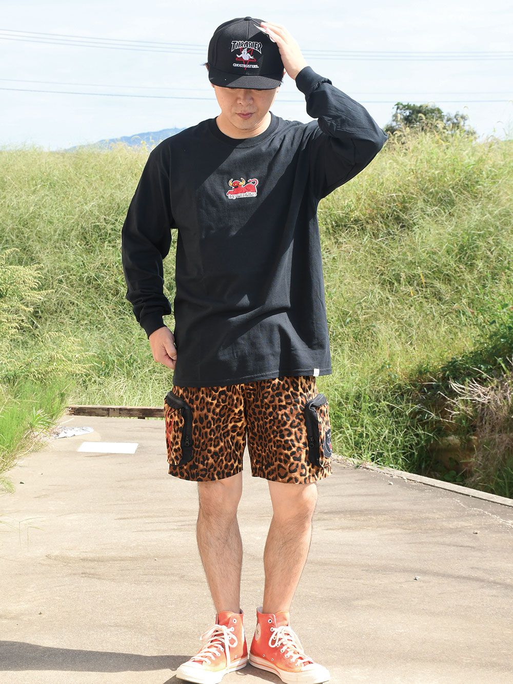 TOYMONSTER CAT EMBROIDERY LONG-TEE