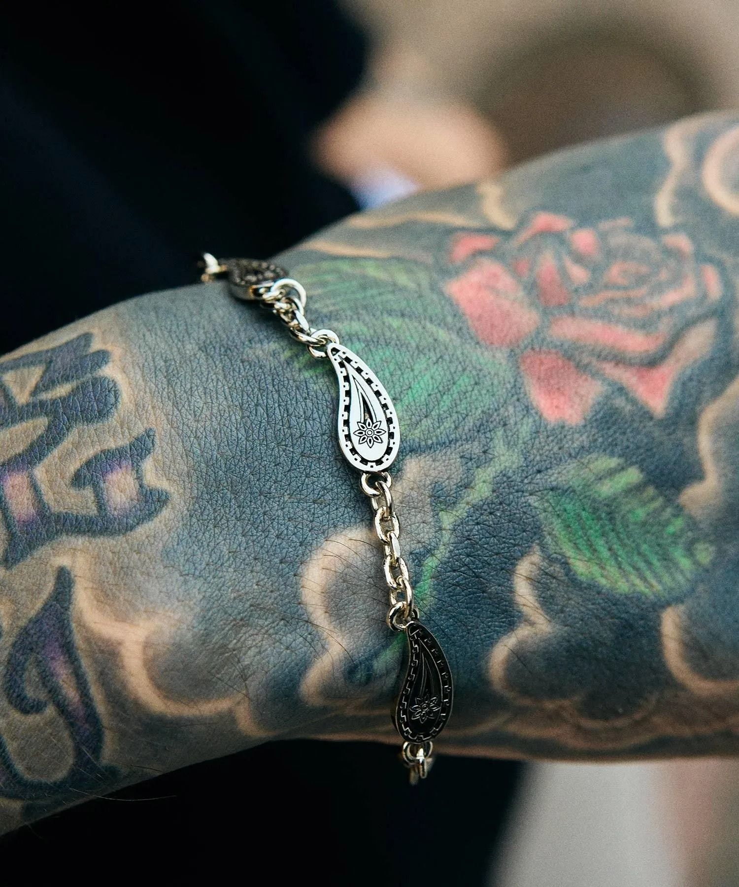 Paisley chain bracelet
