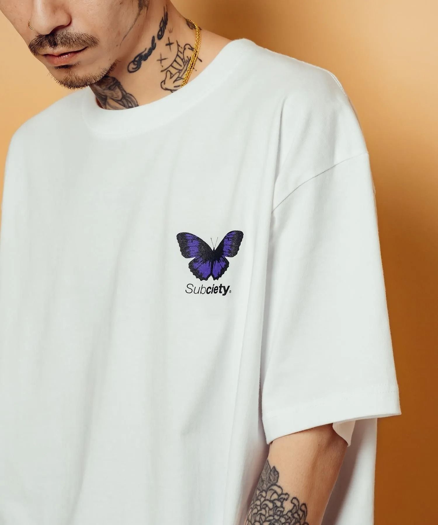 Butterfly tee