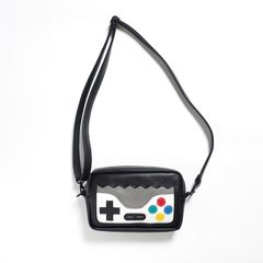 ゲームポシェット