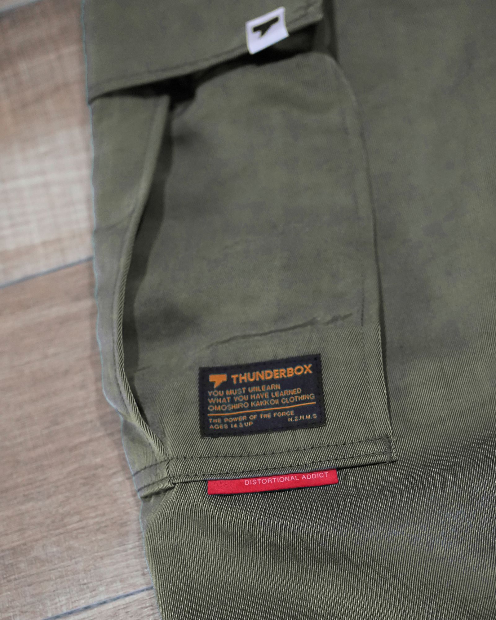 TB NYLON TWILL CARGO-PANTS