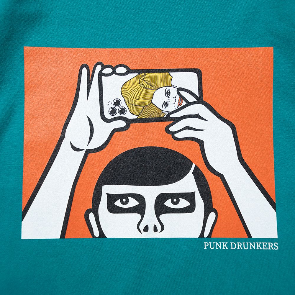［PDSxデヴィ・スカルノ］ アイツのスマホに夫人TEE
