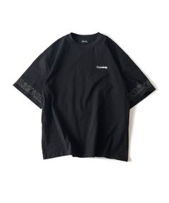 Embroidery paisley tee