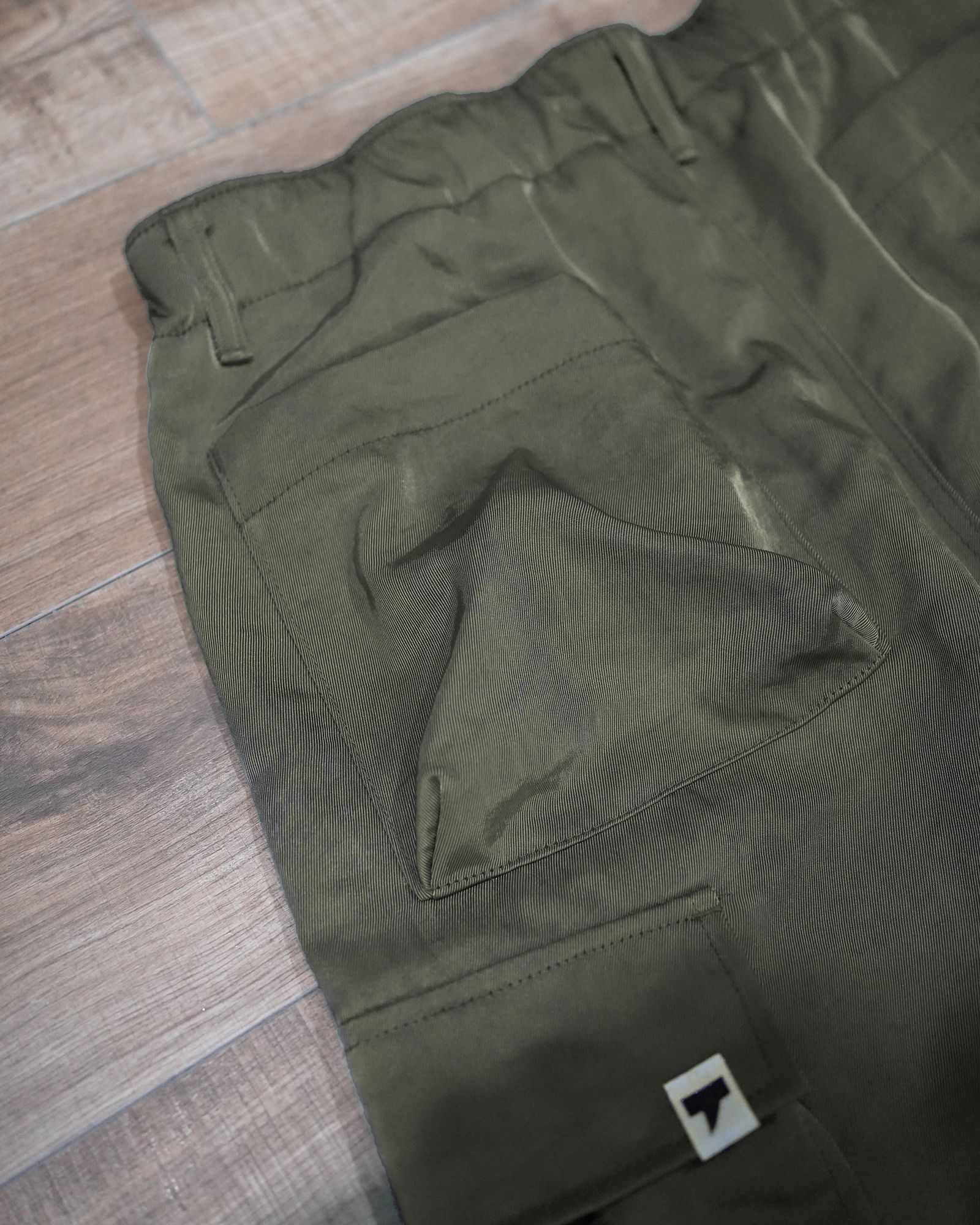 TB NYLON TWILL CARGO-PANTS