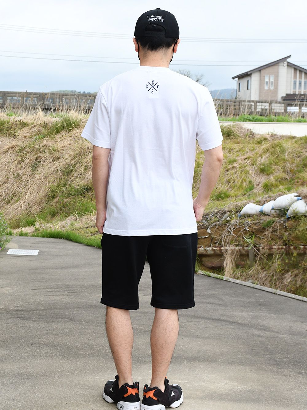 rg beautiful graph. sweat shorts