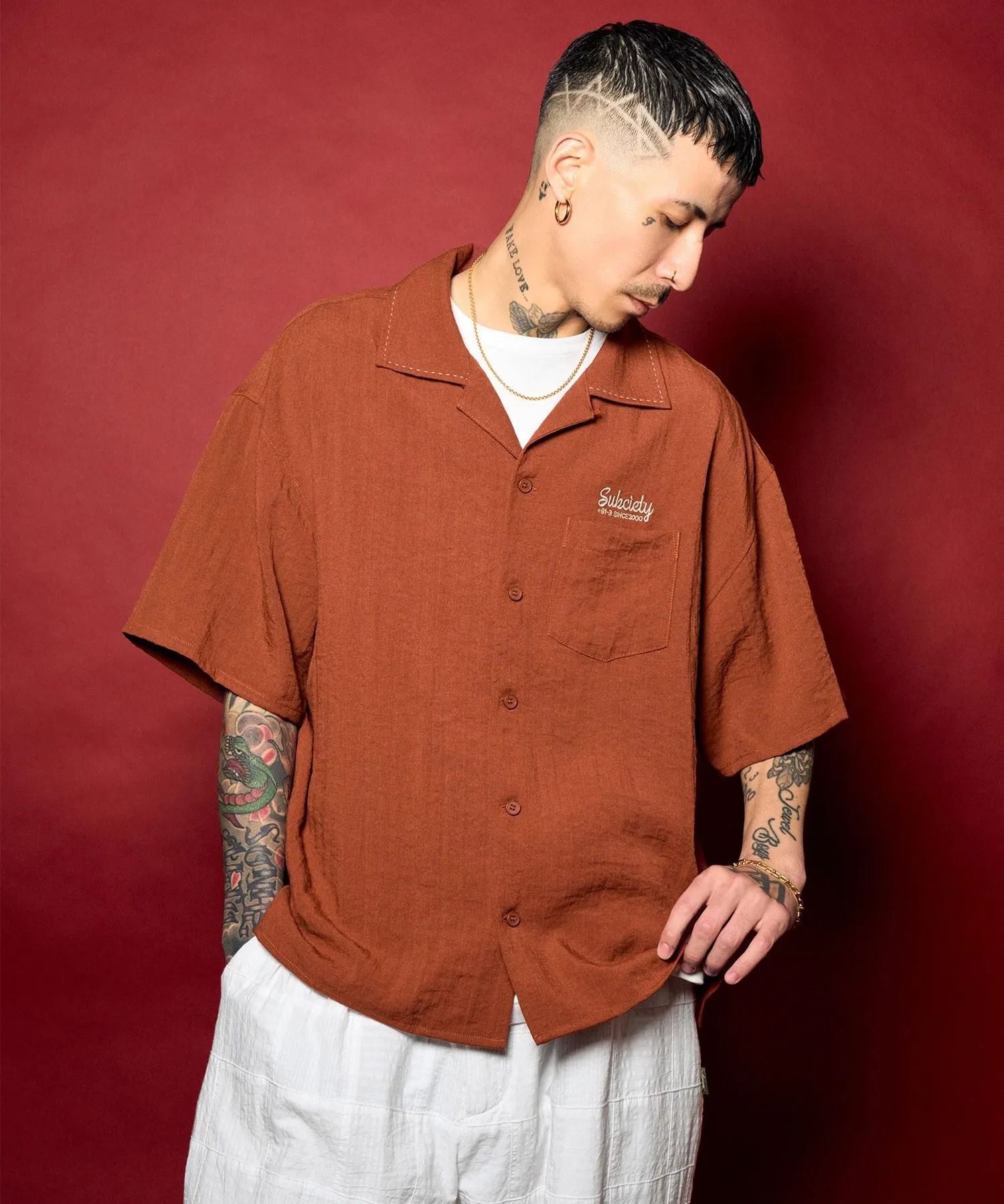Classic chain embroidered shirt