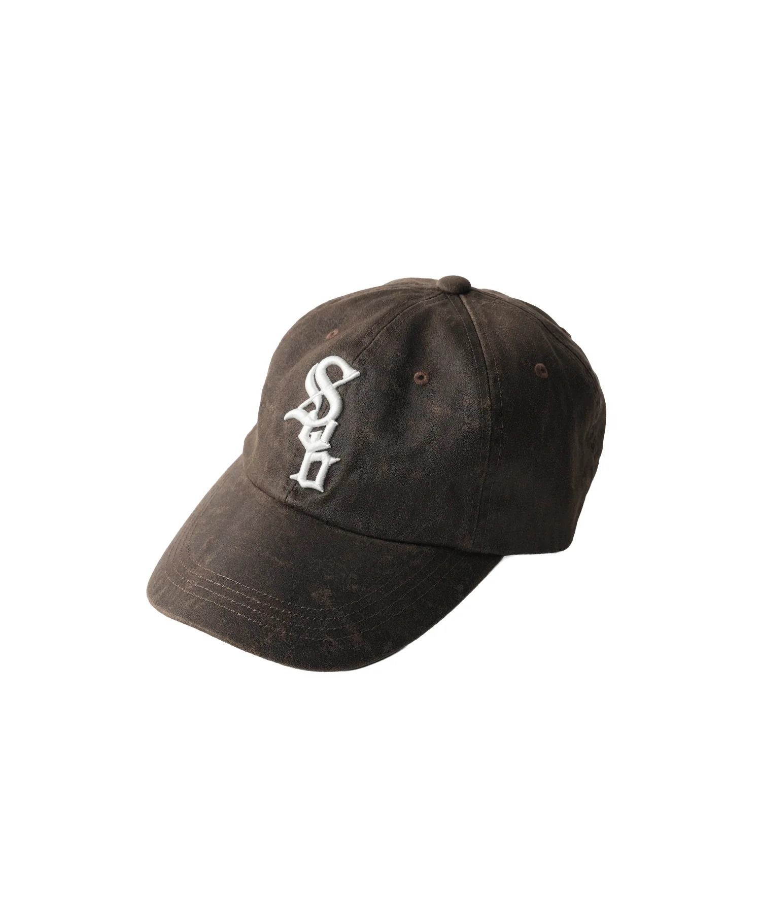 Fade faux leather cap