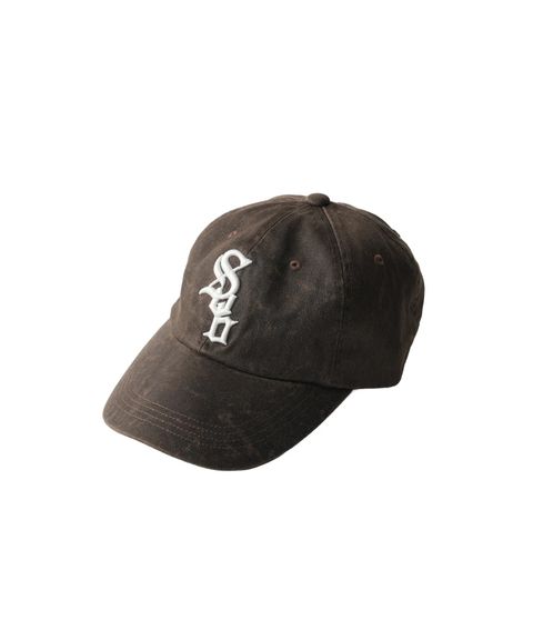Fade faux leather cap