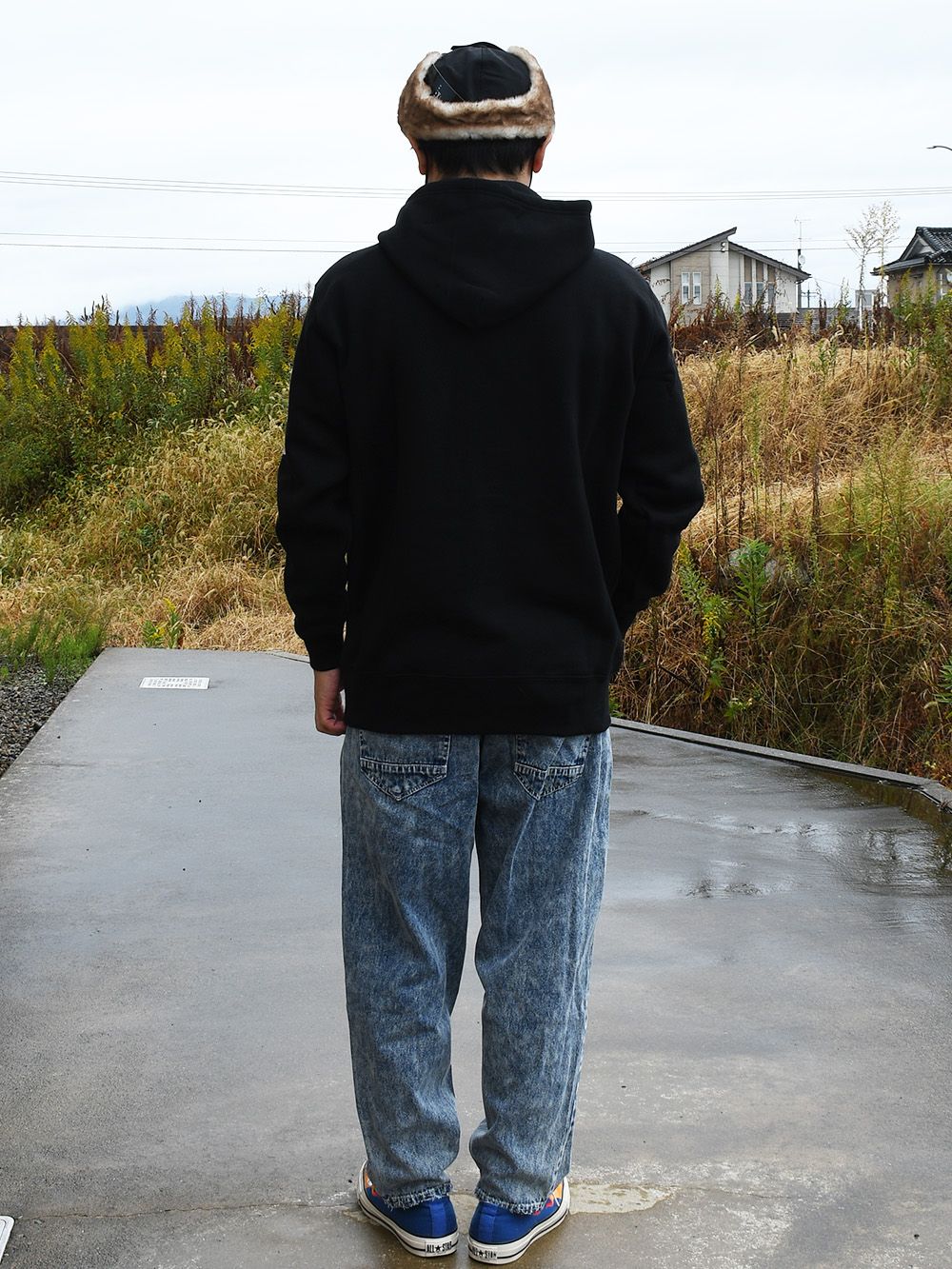 SPOOKY GIRL-HOODIE