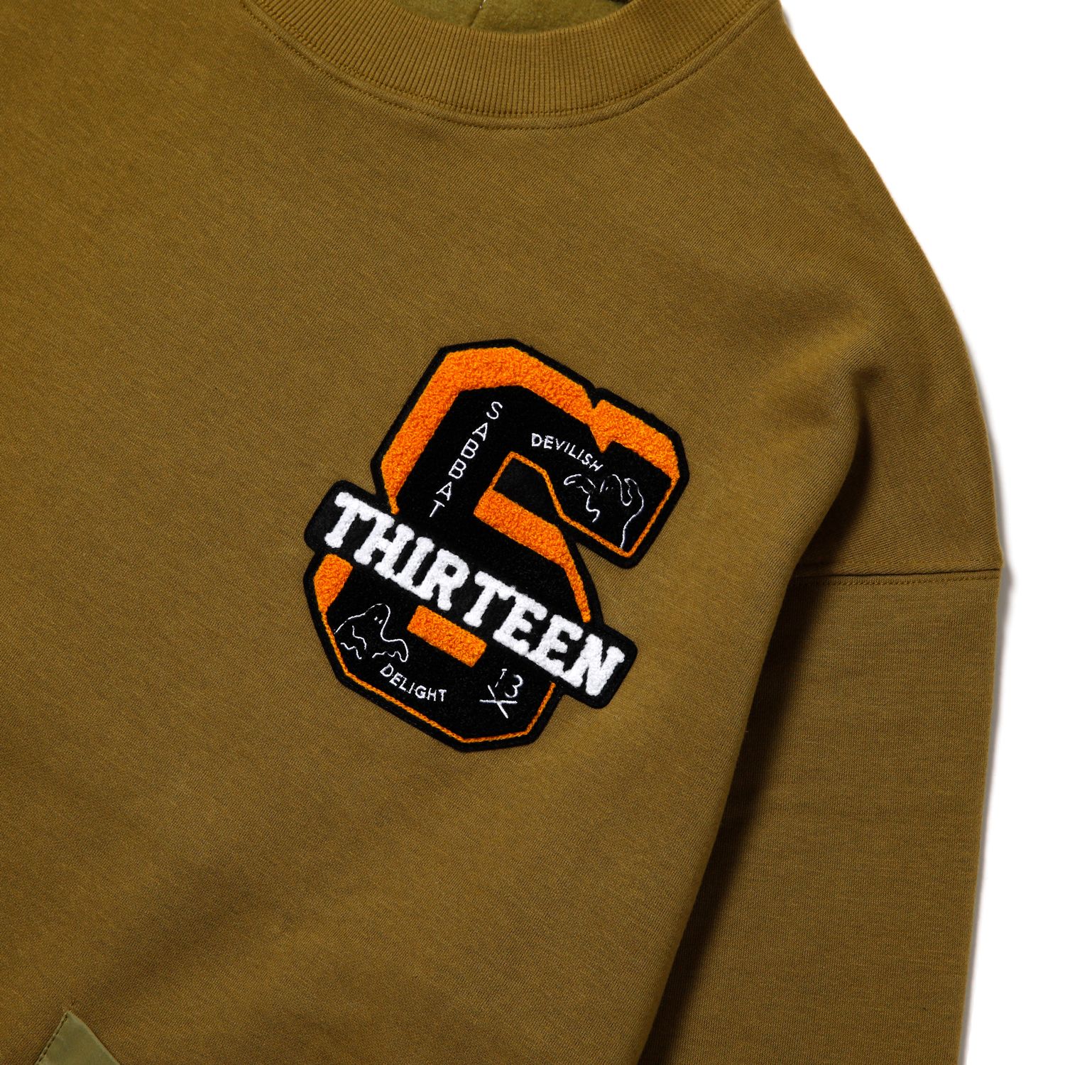 COLLAGE WIDE-SWEAT