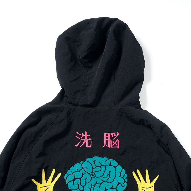 洗脳ナイロンパーカ