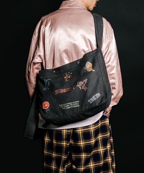 Memorial newspaper bag