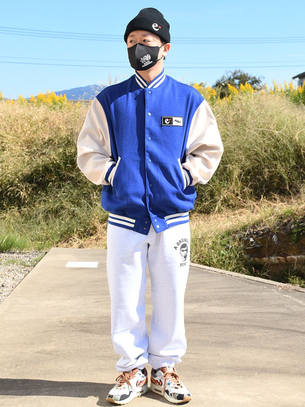 rg melton crew studium jkt