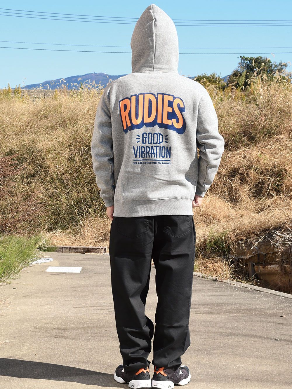 GOOD VIBRATION HOOD-SWEAT