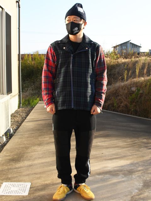 斬新な切り替えと節々に感じるPUNKテイストがカッコいい！