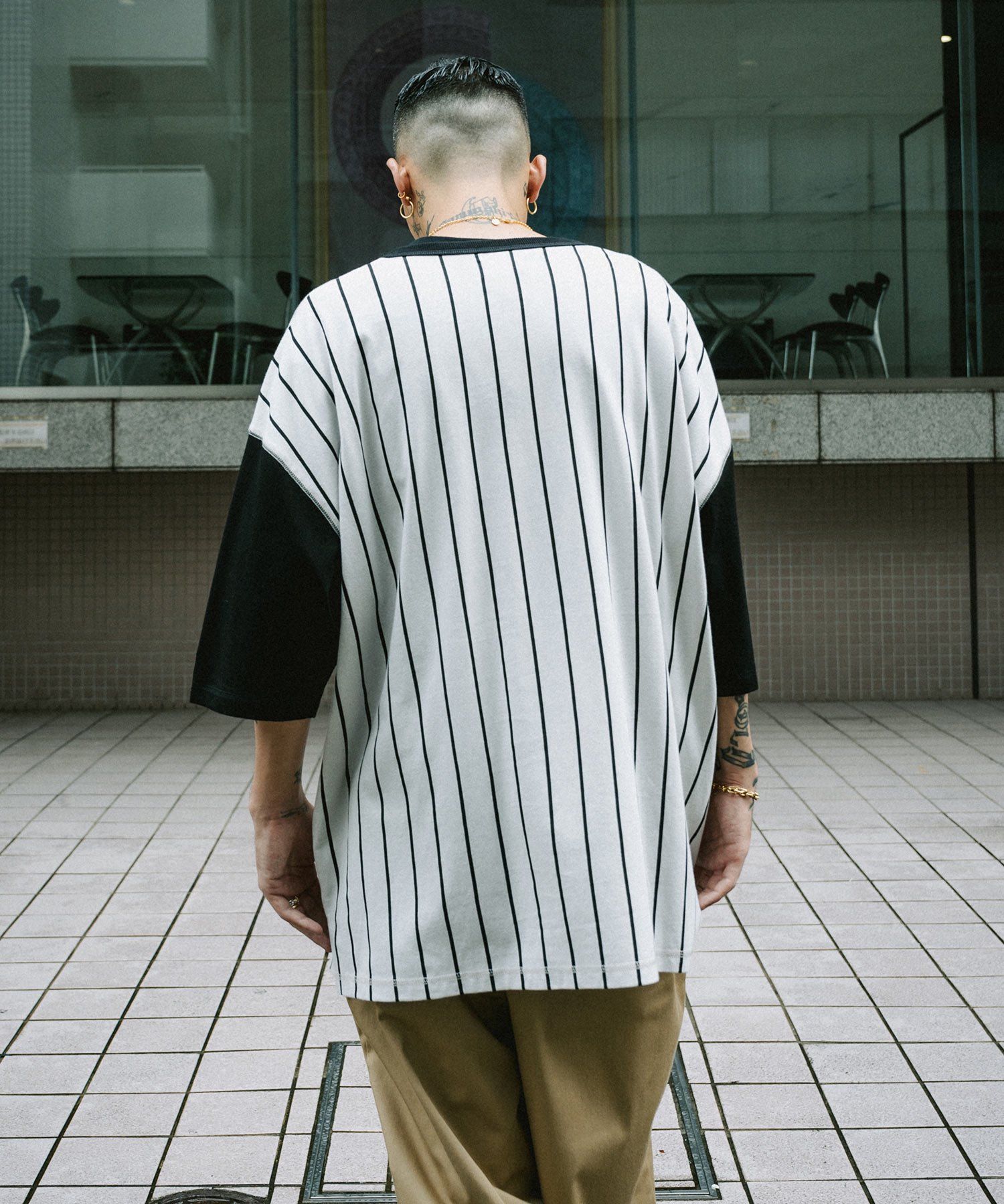 HENLEY NECK BASEBALL-TEE