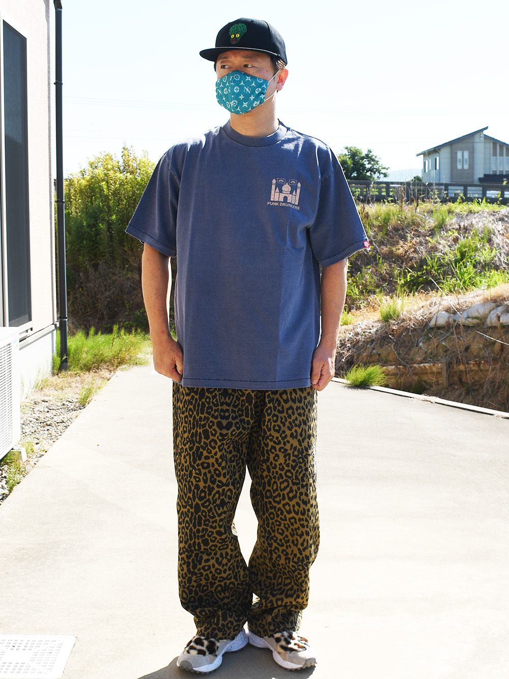 狩TEE