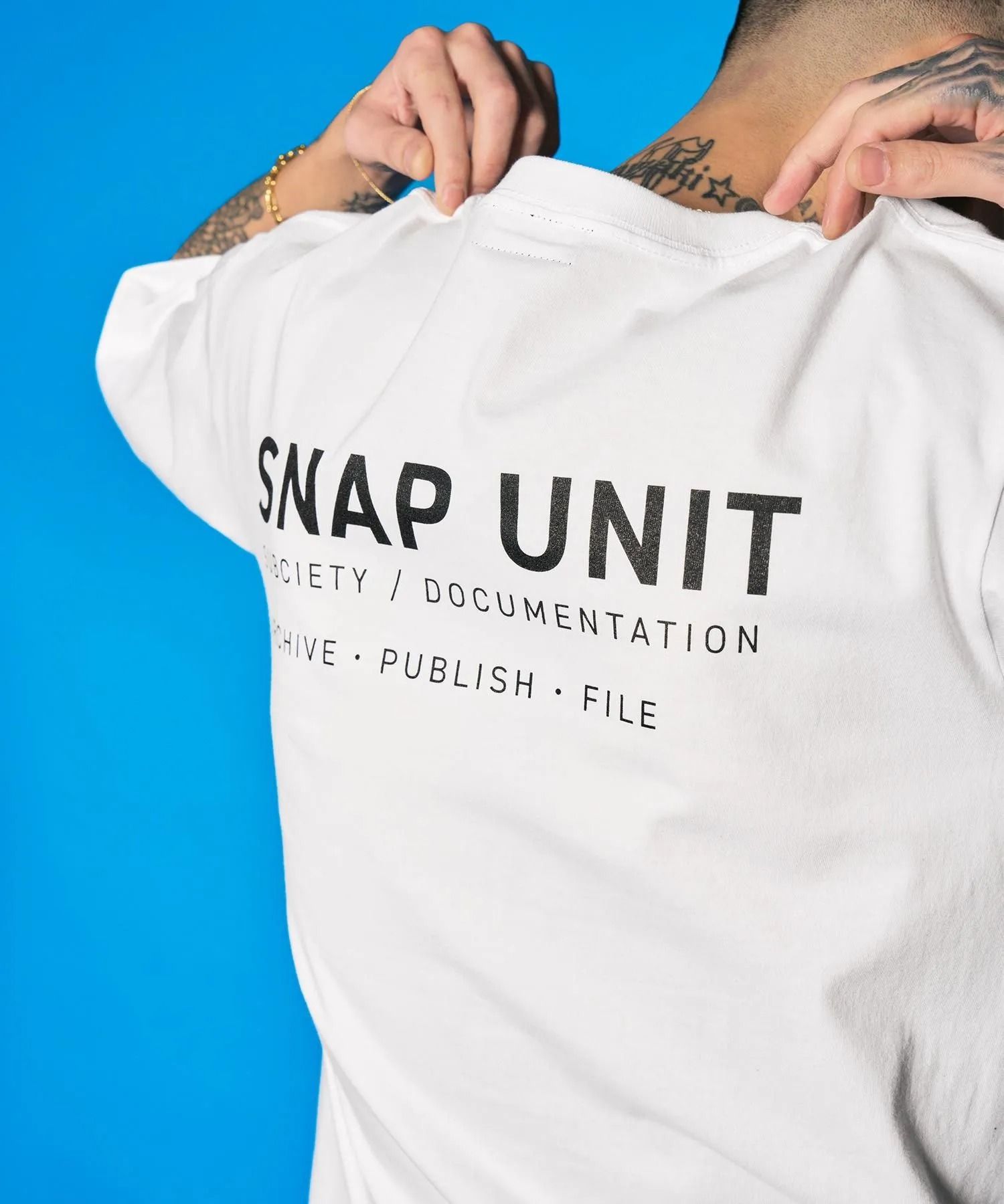 Snap unit tee