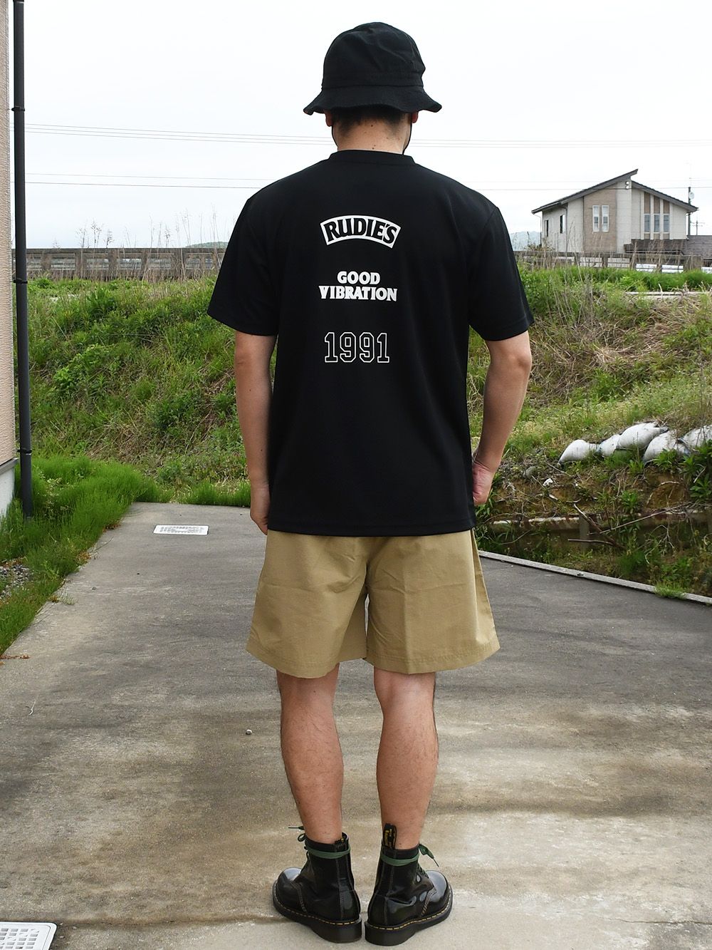 SLICK-SHORTS