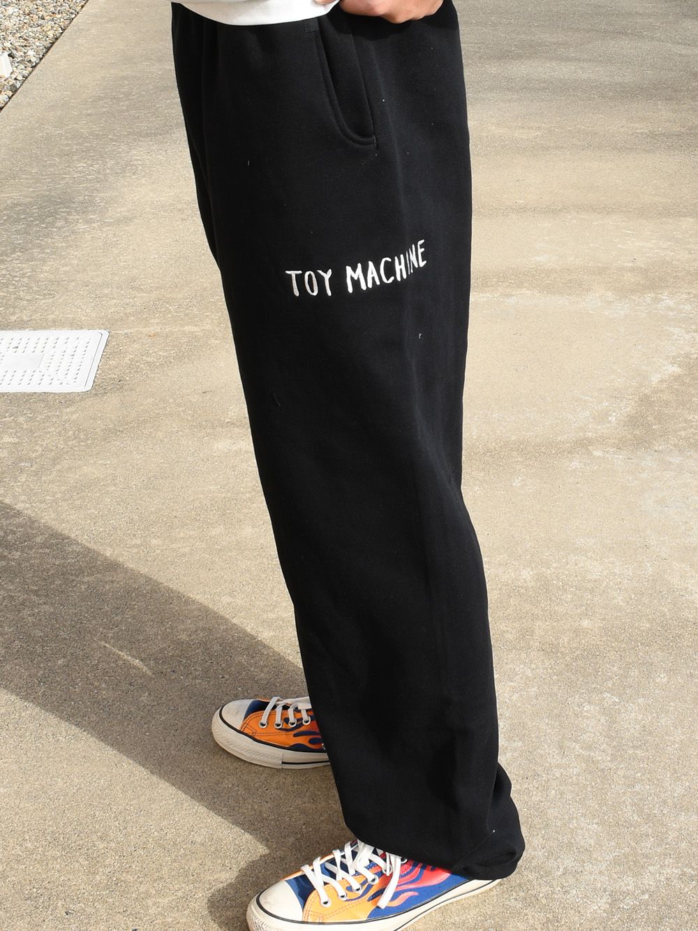 BURY THE HATCHET SWEAT-PANTS
