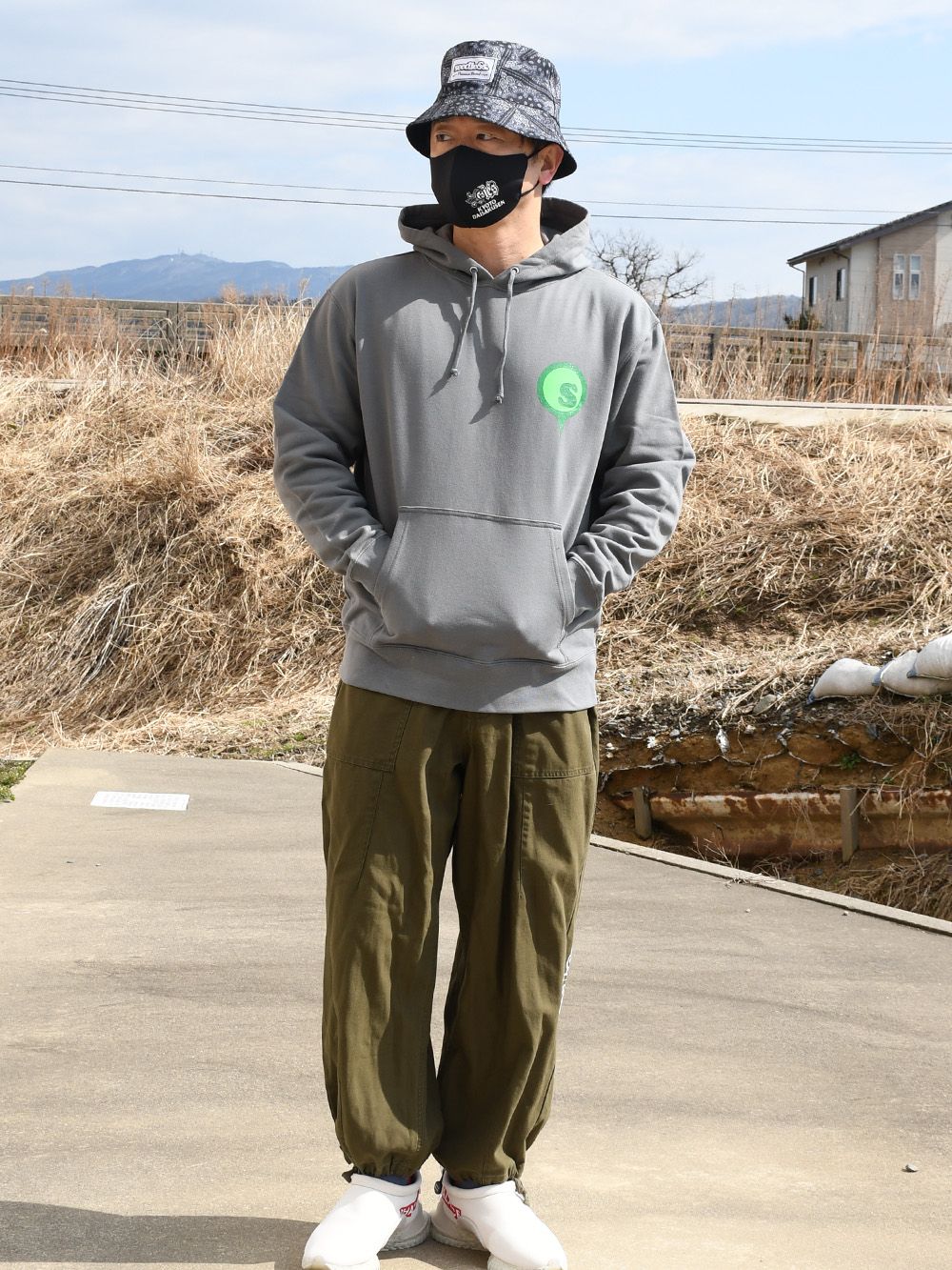 sd  fluorescence marks hoody