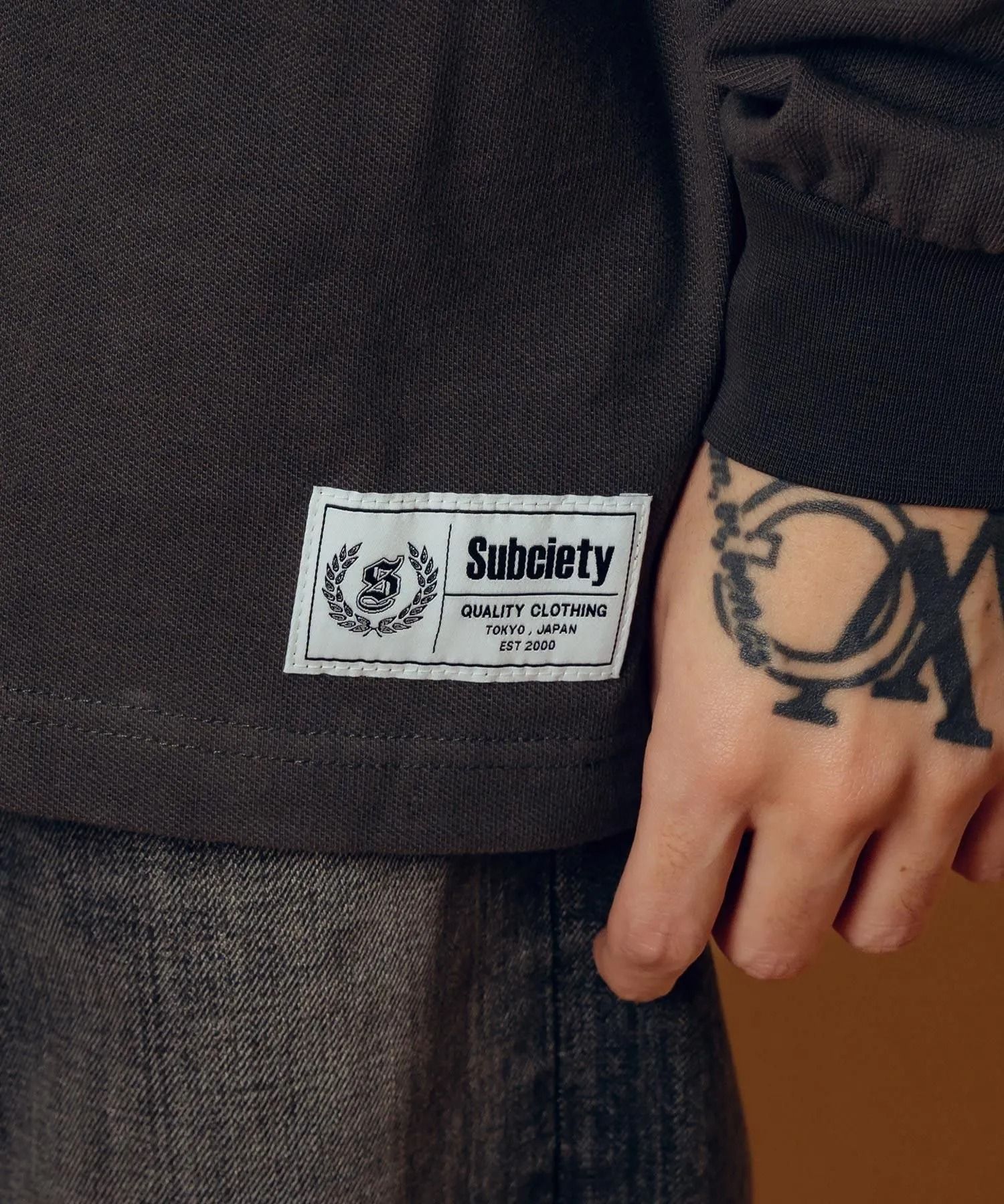 Seed stitch polo shirt