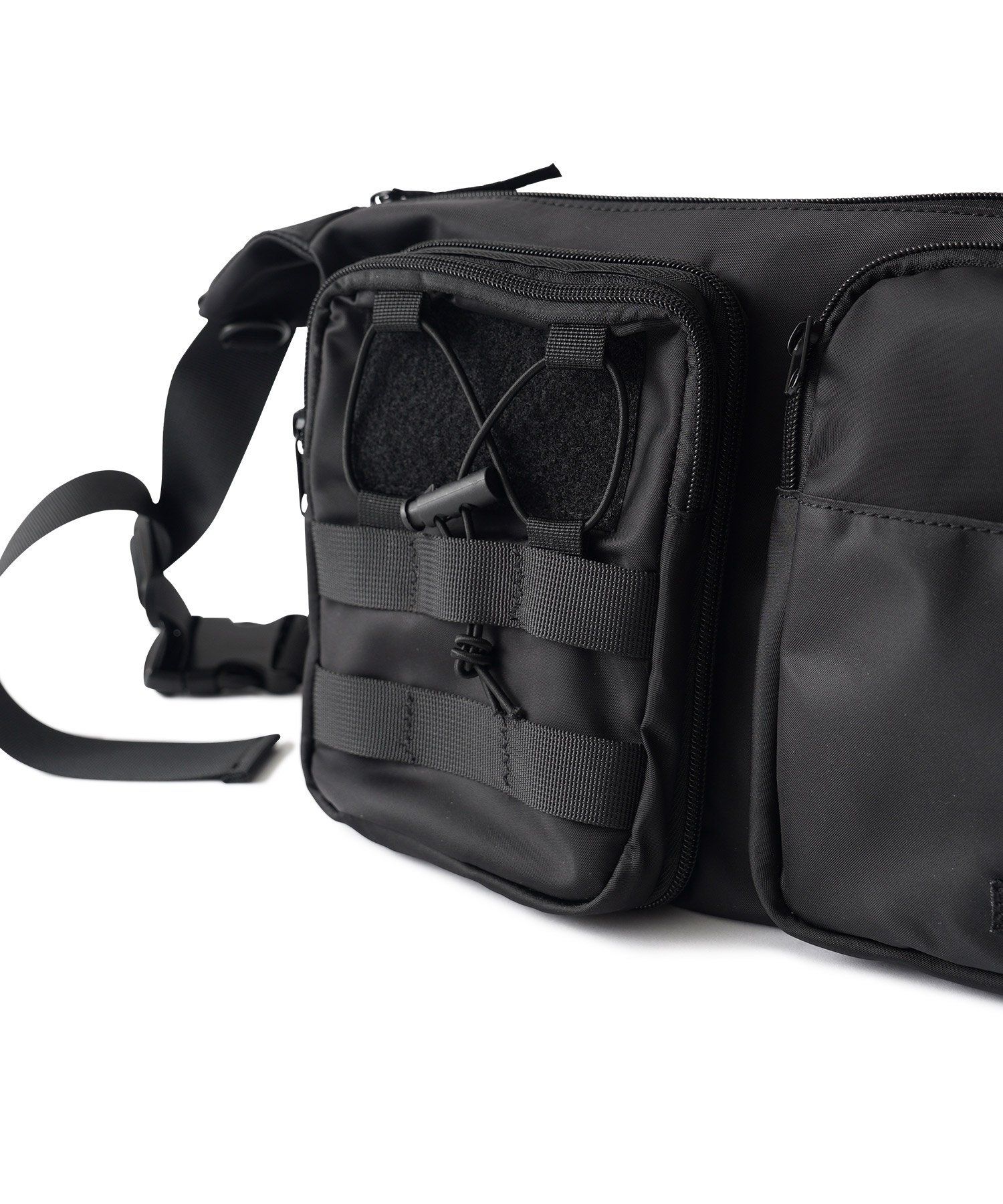 Double pocket shoulder bag