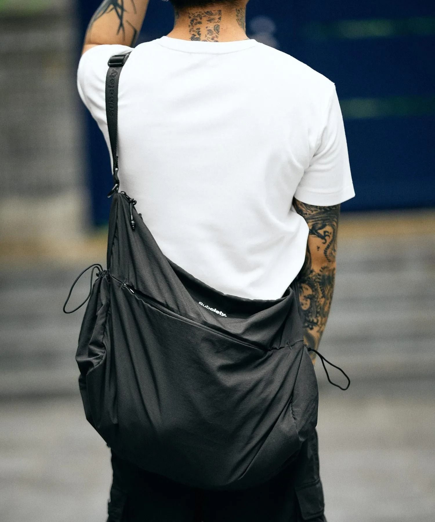 Nylon shoulder bag