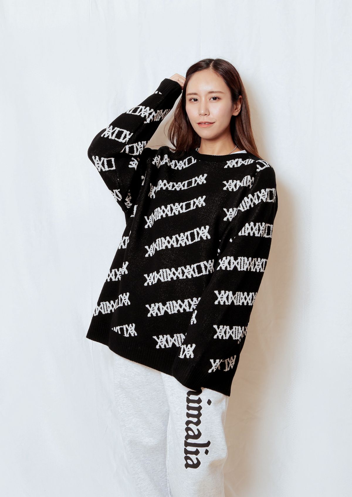 PATTERNED ALL OVER CREW-KNIT