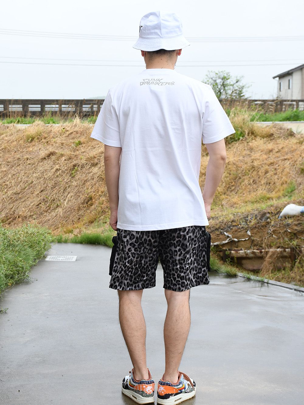 アイツノニマスTEE