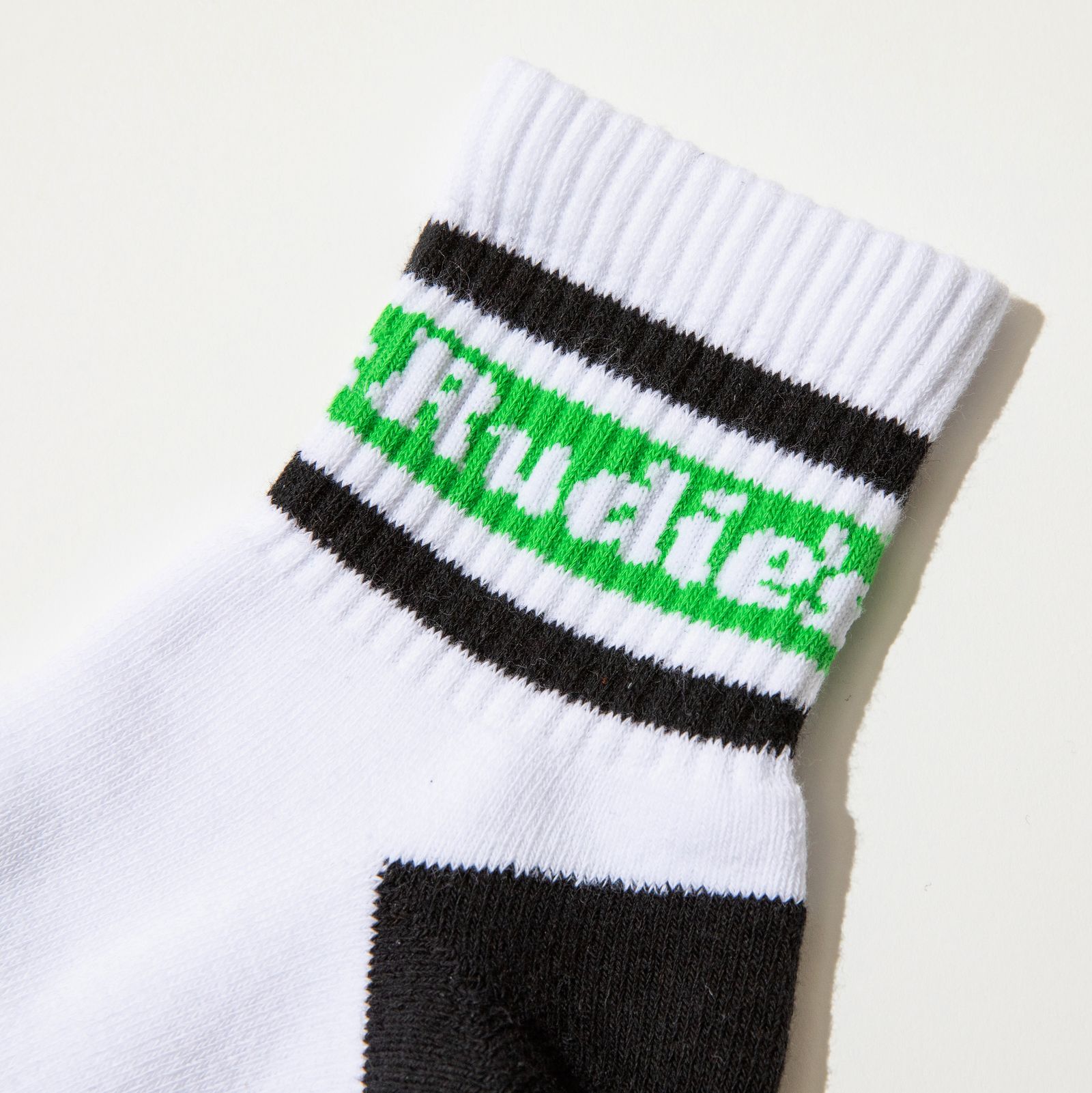 CURVY-SOCKS