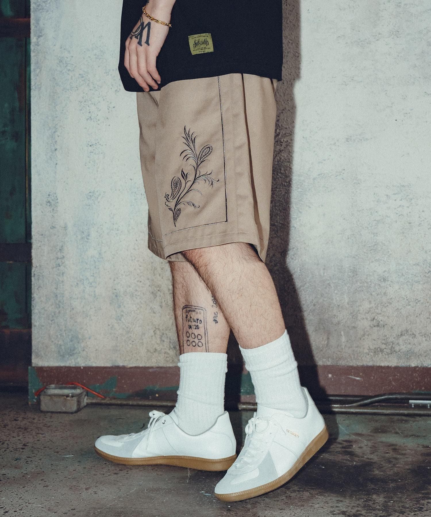 Embroidery shorts