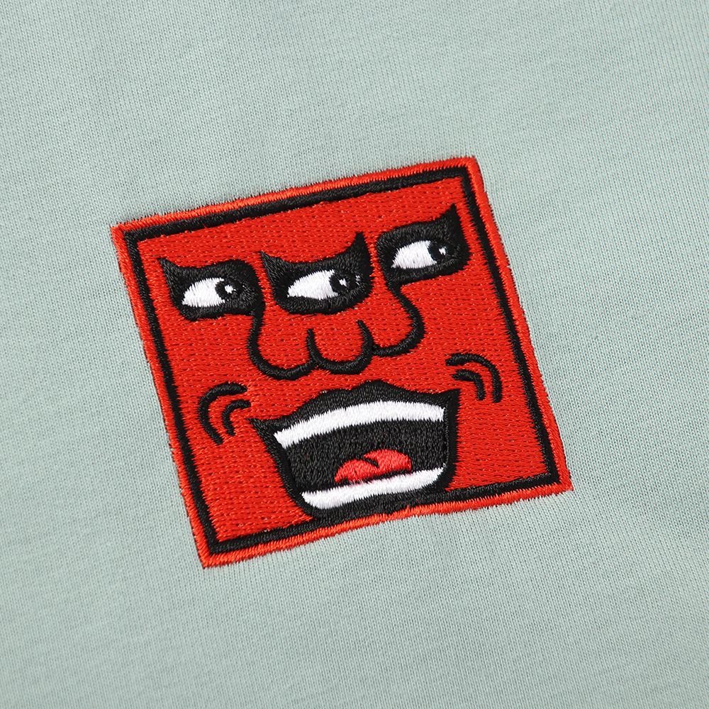 三つ目刺繍ボックスTEE