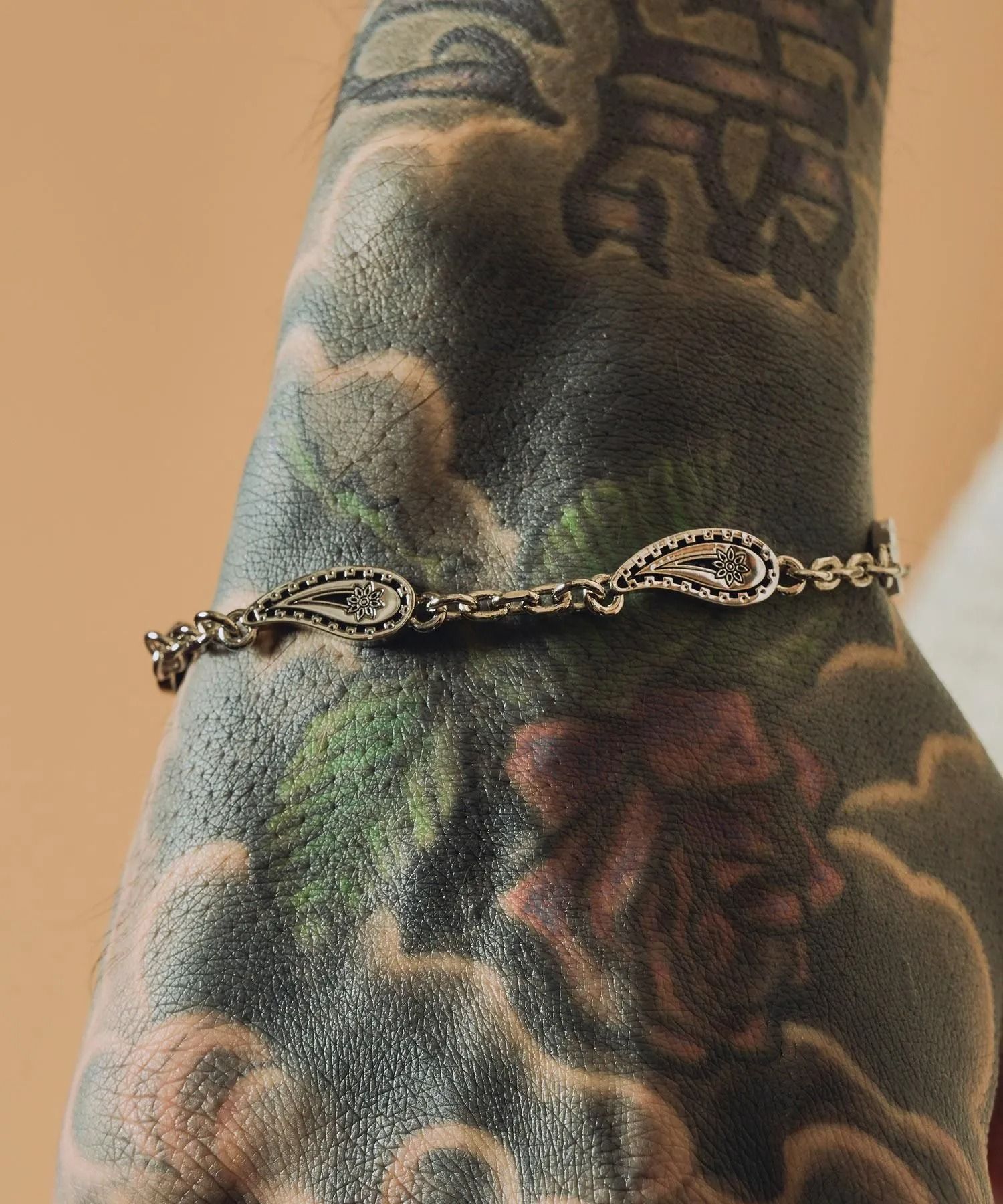 Paisley chain bracelet