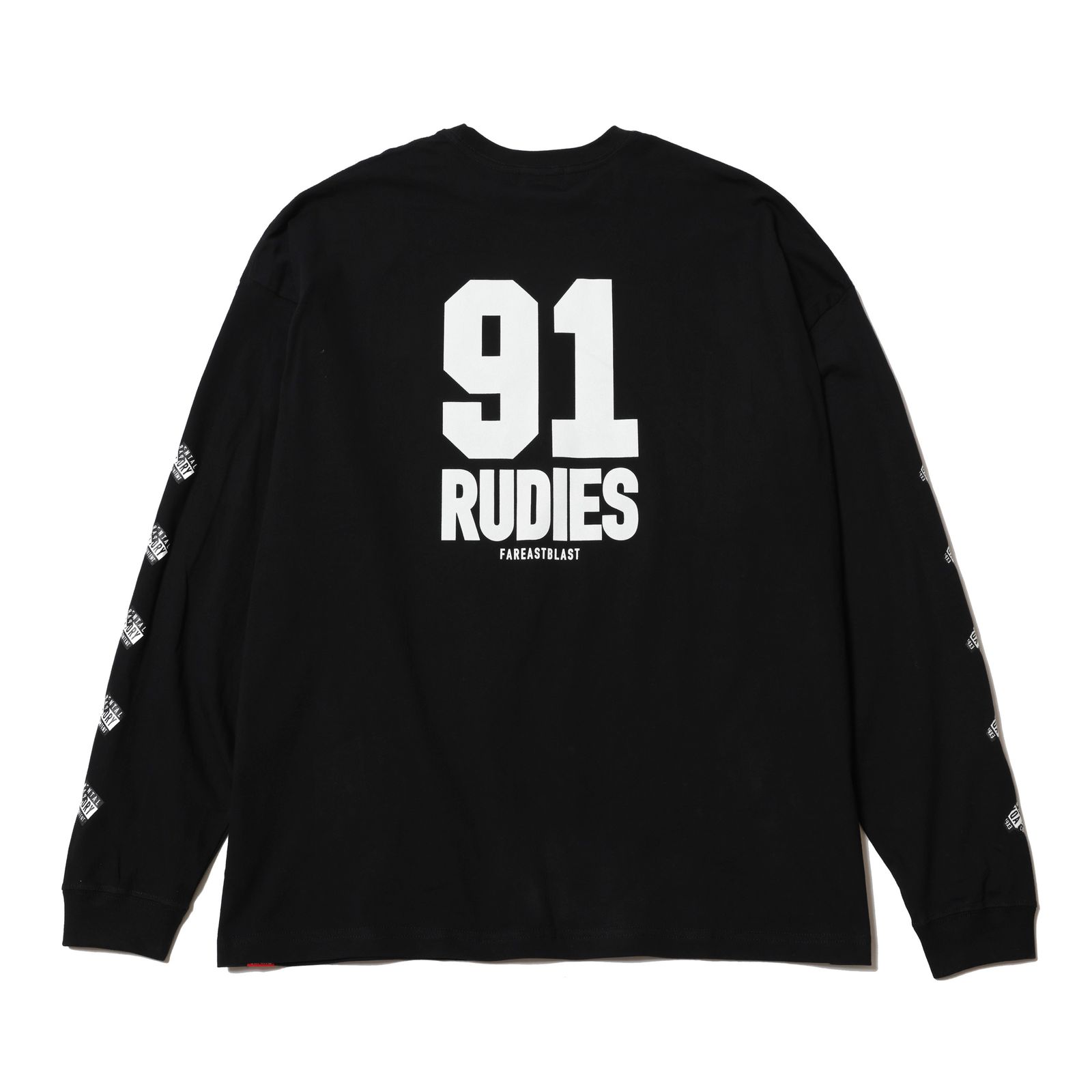 PASTE BIGSILHOUETTE LS-TEE